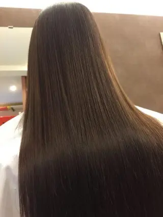 ロング パーマ mana 暖色カラーカットのヘアスタイル