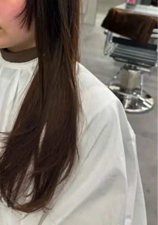 ロング 佐藤 莉子のヘアスタイル
