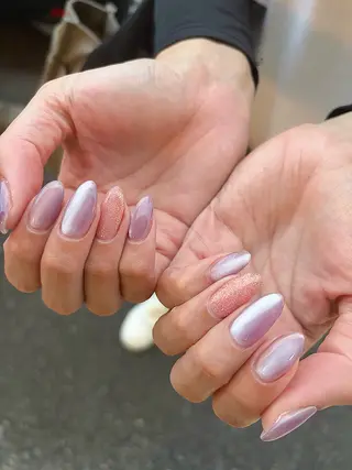 ショート MAI🤍表参道 韓国/マグネット🧸のネイルデザイン