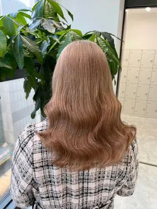 セミロング カラー ヘアアレンジ 🌼原宿JUICE／ official🌼のヘアスタイル