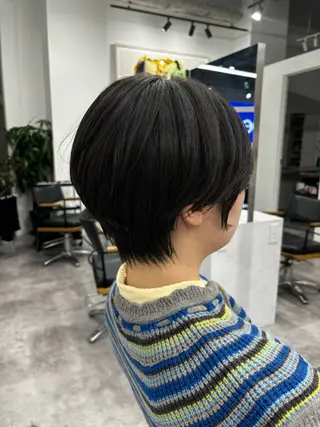 ショート 門崎未依/レイヤー/ メンズカット🪿🌼のヘアスタイル