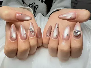 ネイル yiyi ネイルサロンのネイルデザイン