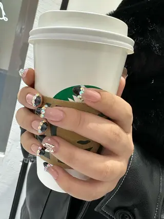 ネイル 個性派ネイル 🌼 ハルカ ♡の眉毛・アイブロウイメージ