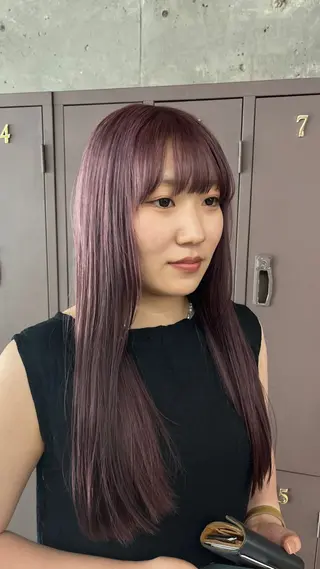 ロング オリーブ/レイヤー/ 酸性ストレート/ゆなのヘアスタイル
