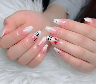 ネイル Lenie Nail Salonのネイルデザイン