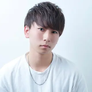 ショート メンズ ショート×カラー 🦊堀米早紀【荻窪】のマツエク・マツパデザイン