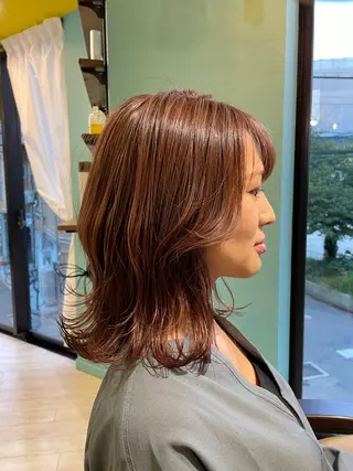セミロング カラー 末石 智のヘアスタイル