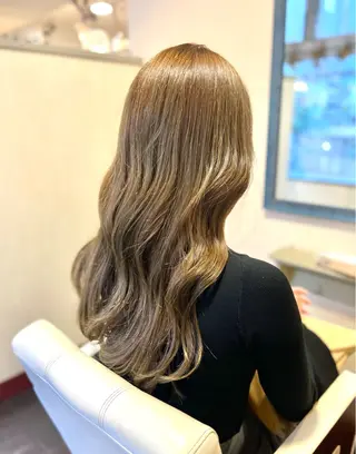 ロング カラー 小澤 真理子 ☀️アメリシュシュのヘアスタイル