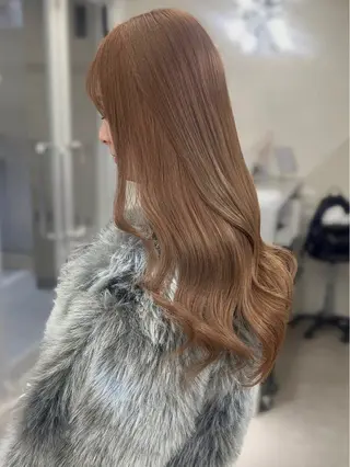 ロング カラー 東頭 さくらのヘアスタイル