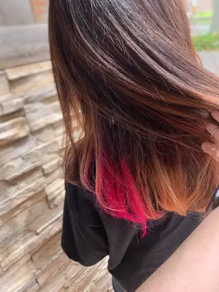 セミロング 松村 総のヘアスタイル