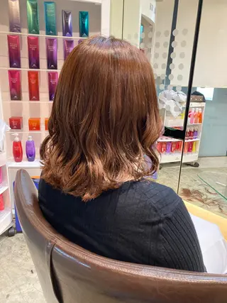 ミディアム 奥野 貴哉のヘアスタイル