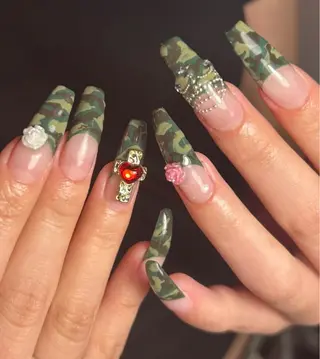 ネイル NiJi Nailsのネイルデザイン