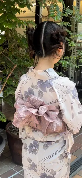 セミロング 早稲田 千尋のヘアスタイル