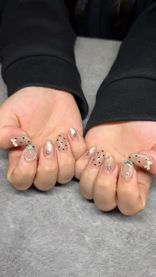 ネイル 𝐧𝐚𝐢𝐥 𝐌𝐢𝐖𝐢𝐢のネイルデザイン