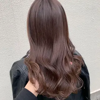 ロング カラー 岸江 柚涼彩のヘアスタイル