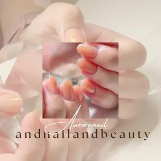 ショート カラー 寺澤 杏咲のネイルデザイン