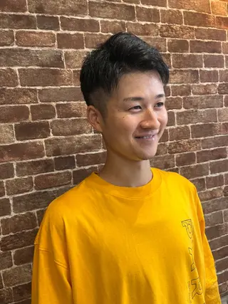 ショート カラー メンズ 久木原 ゆりのヘアスタイル