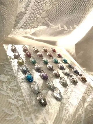 ネイル Rainrain💧 パーツ豊富、やり放題のネイルデザイン