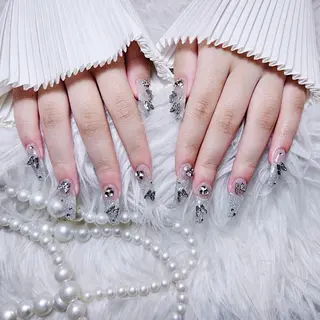 ネイル 🍭Yun nail hyejin🌸のネイルデザイン