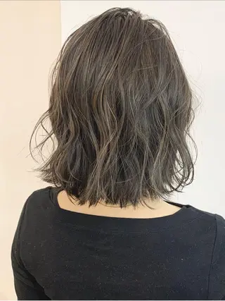 ミディアム カラー fit /HONOKAのヘアスタイル