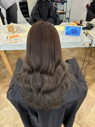 セミロング カラー 透明感カラー/レイヤ ーカット/須永さくらのヘアスタイル