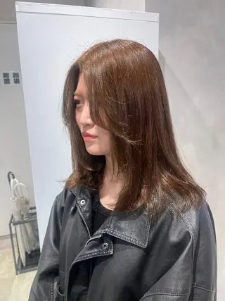 ミディアム カラー ボブ/ベージュ/ パーマ🪿近森ゆいのヘアスタイル