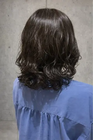 ミディアム eim/ 荻野琉生⛅️のヘアスタイル