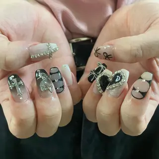 ネイル Nik💖🪽 nailのネイルデザイン