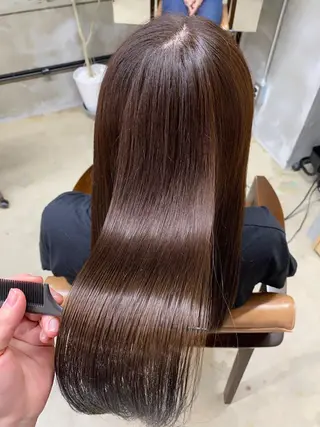 ロング 茜璃/ブリーチカラー /レイヤーカットのヘアスタイル