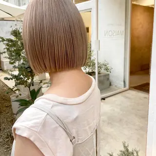 ショート カラー ブリーチカラーが人気 onnuのヘアスタイル