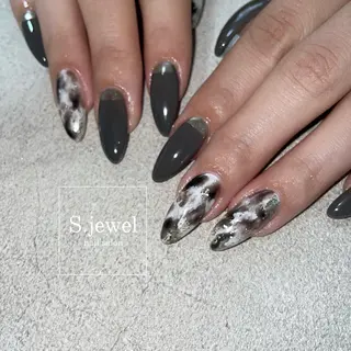 ネイル S. JEWELのネイルデザイン