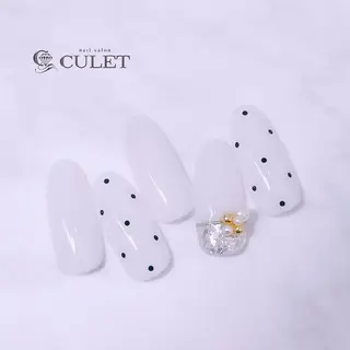 ネイル CULET MOEのネイルデザイン