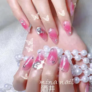 ネイル 🎀まゆ 🪽🐾のネイルデザイン