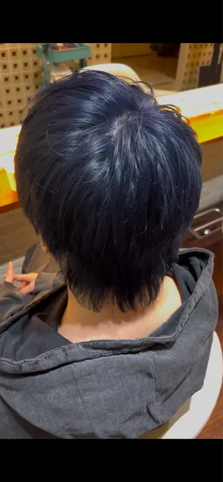 ショート カラー メンズ CoCooN TAKUMAのヘアスタイル