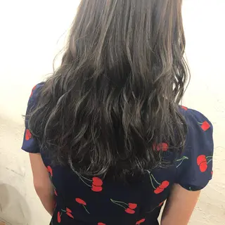 ロング カラー ENIF ヤマグチアツコのヘアスタイル