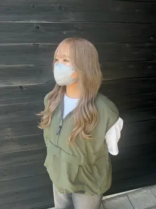 ロング 大羽 晴日のヘアスタイル