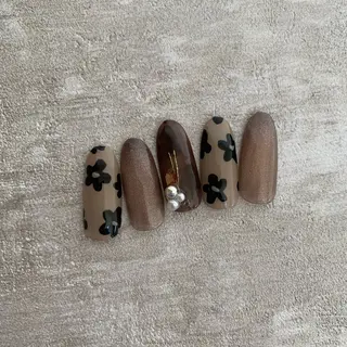 ネイル Emu Nailのネイルデザイン
