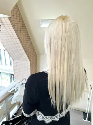 ロング 【Diar】オーナー アキヨシケンタのヘアスタイル