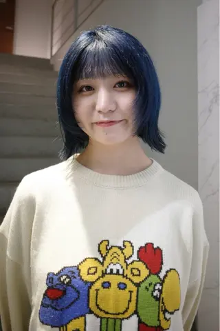 ショート カラー マツザキ マナトのヘアスタイル