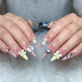 ネイル Eli Nails 新宿のネイルデザイン