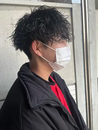 パーマ メンズ 大阪美容師 井上智博のヘアスタイル