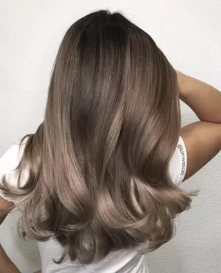 セミロング 💗大人艶×髪質改善 カラー💗AYAKIのヘアスタイル