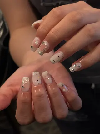 ネイル Nobody_ Karenのネイルデザイン