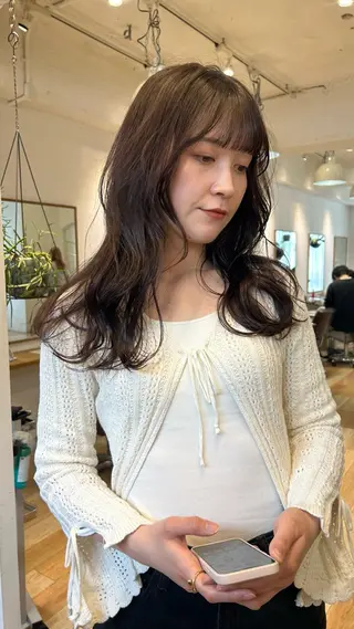 セミロング カラー じゅわっと暖色カラー 🍊Moemiのヘアスタイル