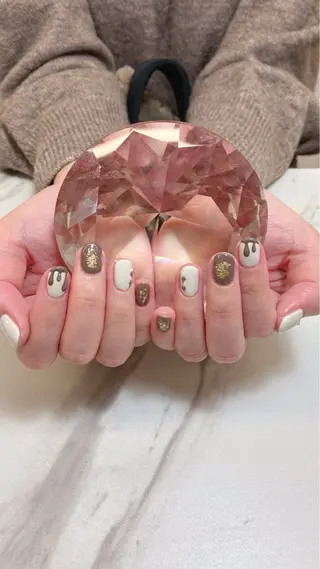 ネイル さき🌼 堺筋本町ネイルサロンのネイルデザイン