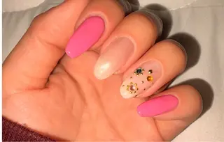 ネイル Lazliy所属・京都烏丸ネイルサロン Miyuuのネイルデザイン