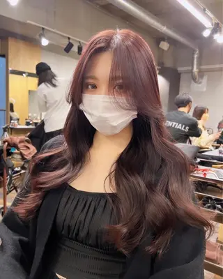 ロング カラー パーマ ヘアアレンジ メンズ キッズ ネイル マツエク・マツパ アイブロウ レイヤー／顔周り 韓国ヘア森田和貴のヘアスタイル