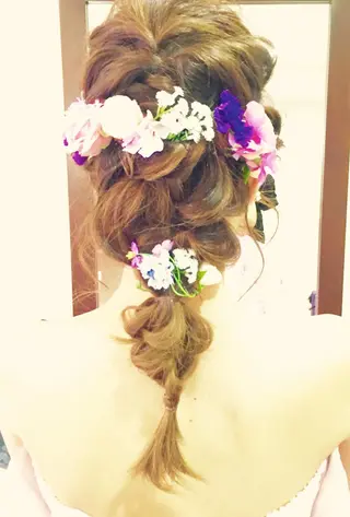 セミロング ヘアアレンジ 石丸 洋子のヘアスタイル