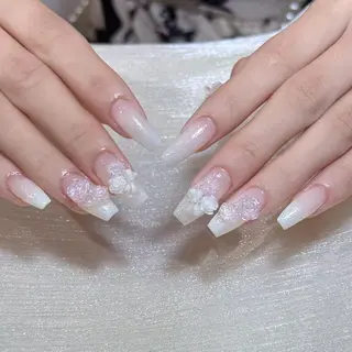 ネイル Lumina _MIO研修のネイルデザイン