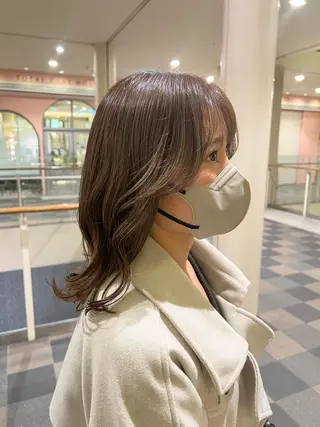セミロング 梅田 カットモデル募集のヘアスタイル
